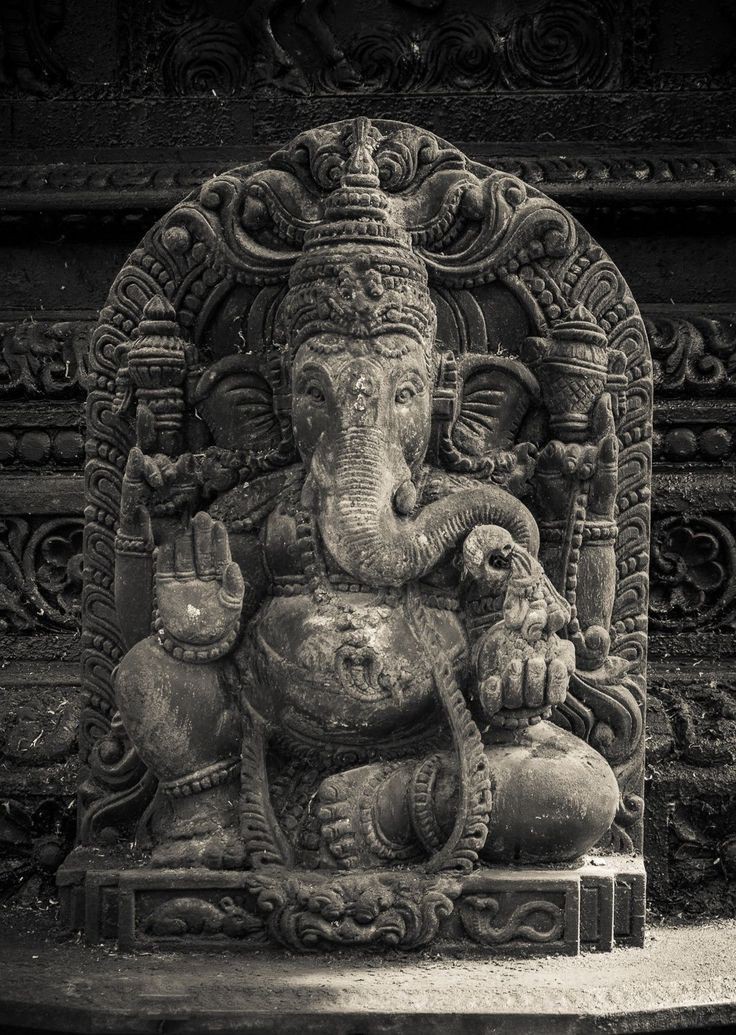 Thesage_lord's tweet photo. Start with Ganapati.

Chanting Ganesh shankat nashan strotram for 108 times in sitting for 21 days will be a good start( will take maximum 30-40 minutes)

Offer laddu/milk as bhoog

If possible offer Durva grass and Jawa flower ( Hibiscus) https://t.co/QnYPs6uRBI