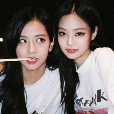 AboutMusicYT's tweet photo. BLACKPINK's Jisoo while wishing Jennie a happy birthday:

- "Let's hurry up and drop the album again and go on tour". https://t.co/01hQThnYvv