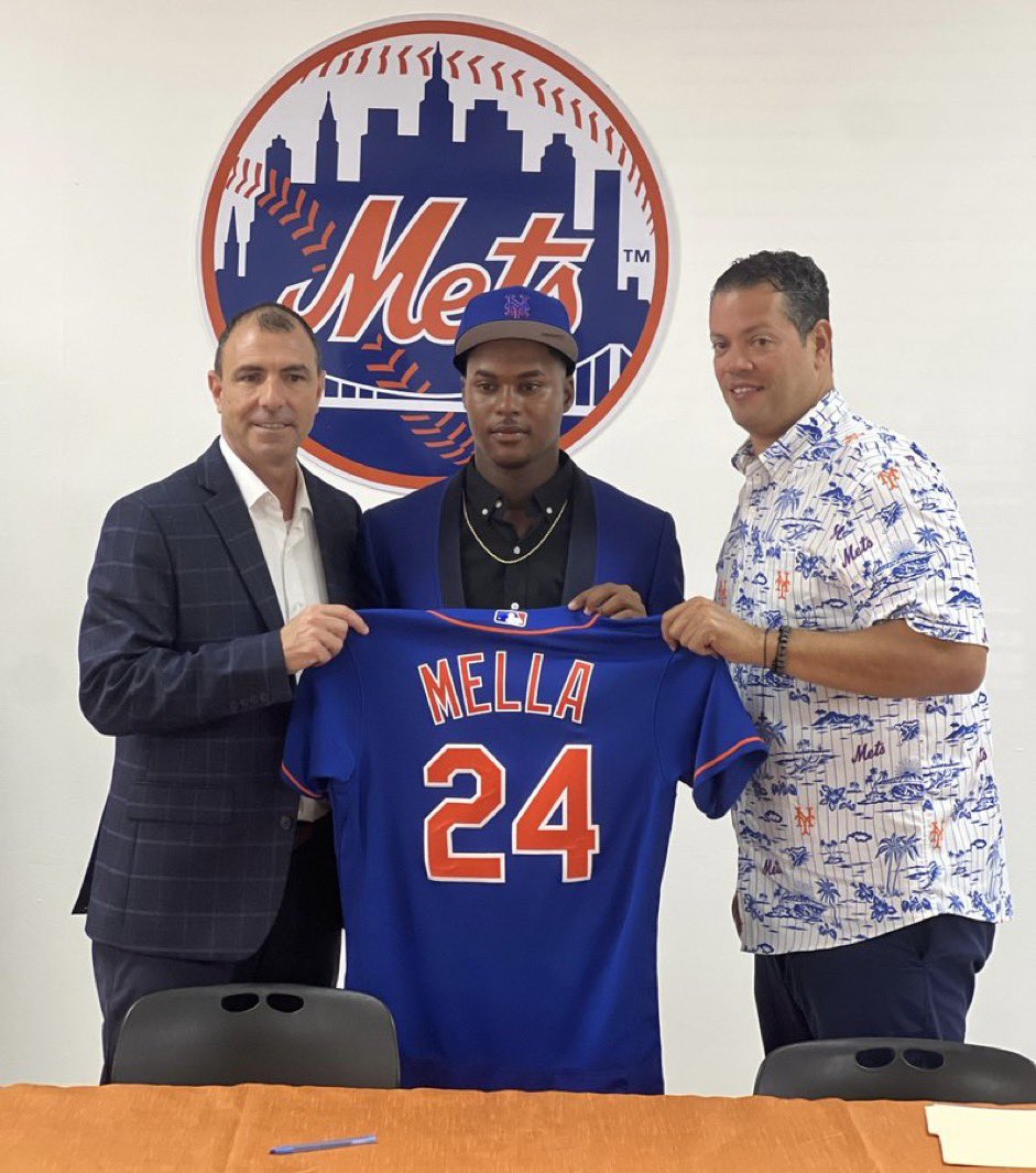 metsbatflip1's tweet photo. BREAKING: The Mets have signed Dominican shortstop Leandy Mella.
One of the biggest signings for them today.
#LGM #Mets #Metsbaseball #Metsminors #Metsprospects #Internationalsigningday #Metsforlife https://t.co/cP1rUWRYjC