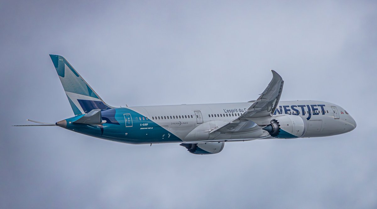 AirborneYVR's tweet photo. 🇨🇦 @WestJet Airlines
✈️ @Boeing 787-9 Dreamliner
📄 C-GURP
📍 @YVRAirport
.
.
#YVR #avgeek #aviation #aviationlovers #aviationphotography #aviationdaily #planespotter #planespotting #photography #boeing #airbus #westjet https://t.co/YSm0mgop7E