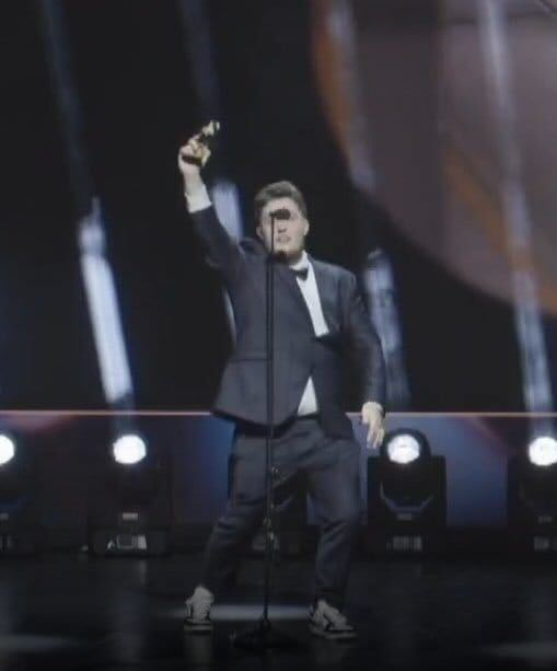 zywoo's tweet photo. 2023 was an amazing year!
I really wanted to win the last CS:GO Major, especially in France.
My goal is now to win the first CS2 one!

I want to thank my teammates &amp; @TeamVitality, it wouldn't be possible without them.

Let's make 2024 even better and thank you for your support! https://t.co/BHgmYKcTXl