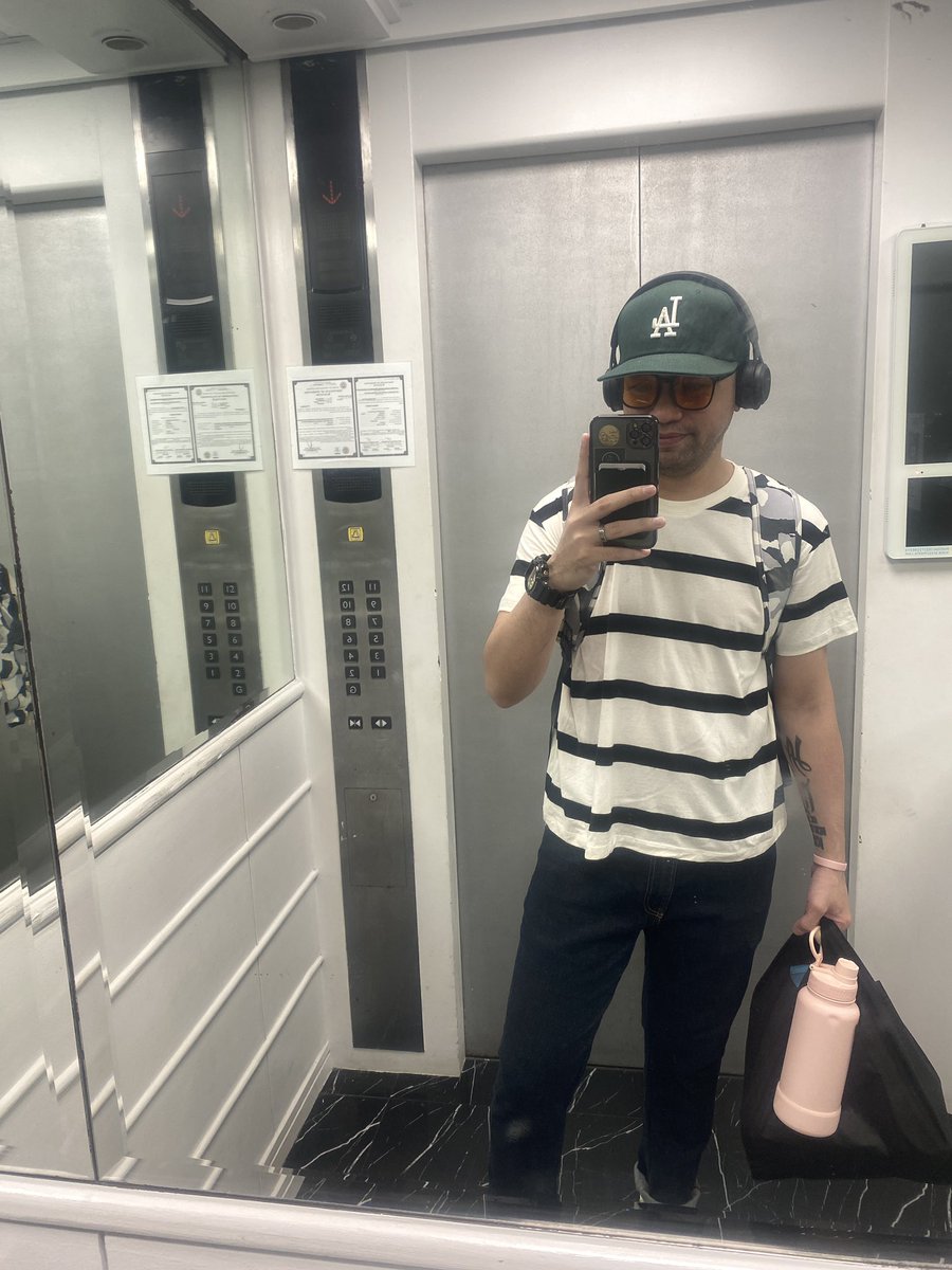 Iamkoikee's tweet photo. I forgot I wore this fit
#JMillzChallenge
 #HMxME #ComplexPHRotation #NikeAir #Airmax #Airmaxexcee https://t.co/MJSUuVY0C8