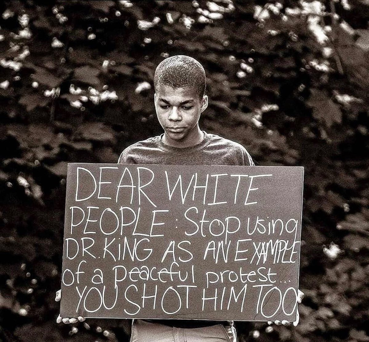 AngryBlackLady's tweet photo. they'll pretend they always loved you after they kill you. https://t.co/K2AwD4TqkY