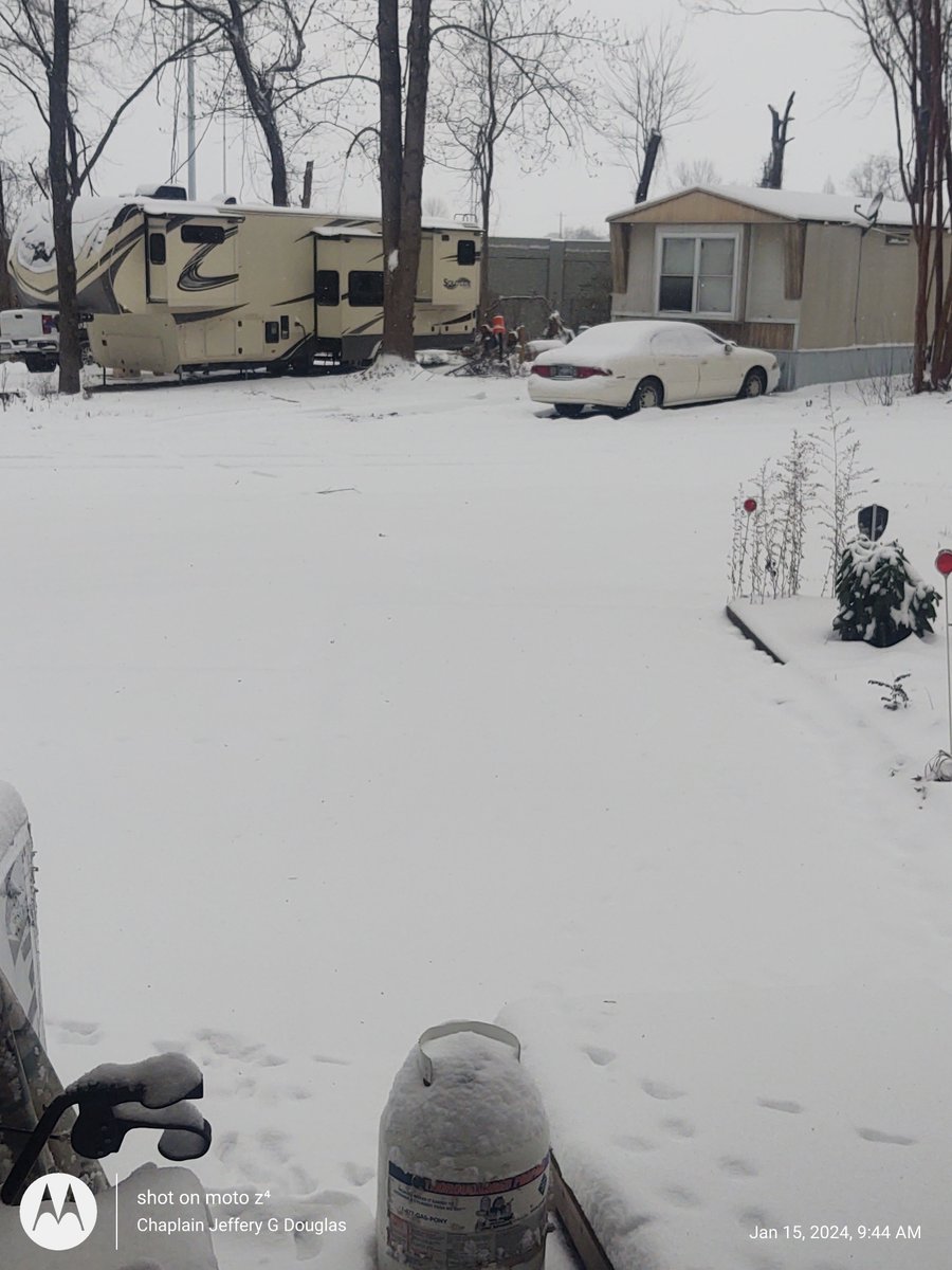 01/15/2024 9:52am
Good Morning From West Tennessee
12* with snow & snowing
(Home Page) JGDouglas.net
(Blog Page) JGDouglas.org

#jefferygdouglas #chaplain #PastorJimmyOdukoya