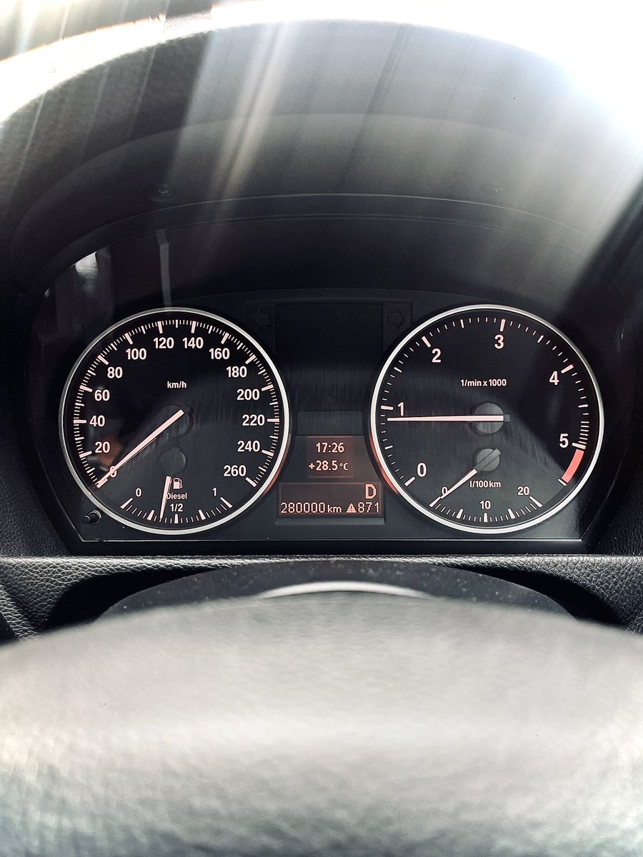 i_am_LYF's tweet image. 5 years, 9 months and 118k km’s later… no sign of me selling her anytime soon 👀
#20d 
#BMW 
#n47t