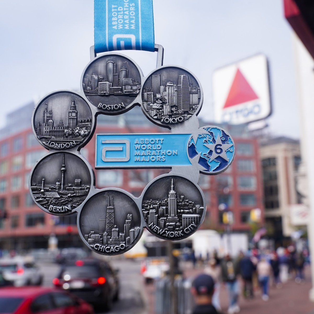 WMMajors's tweet photo. The prize at the end of the road.

#MondayMotivation https://t.co/leaGtXOMFq