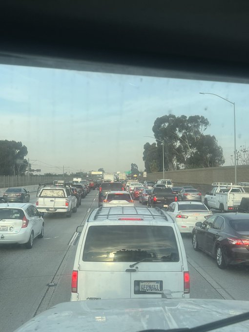 105 #freeway in the am be crazy https://t.co/9gRg1OYrPb<a href="/tag/freeway"class="tags">#freeway</a>