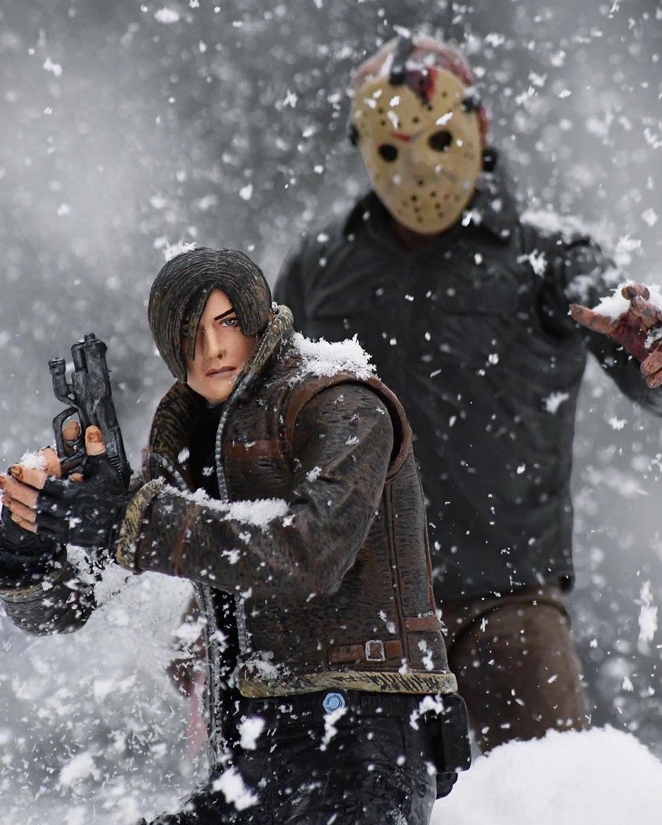 evilekim33's tweet photo. We got a little bit of snow today, with a strong chance of more and into tomorrow. I’m hoping I can take some more #NECASNOW pics! Here’s some of my past @NECA_TOYS snow pics⛄️ https://t.co/EcE05TP2JW