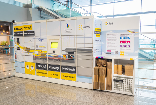 AirportSupplier's tweet photo. InPost Parcel Locker Before Security Control at Katowice Airport https://t.co/7PEGRfSL5x @KatowiceAirport #InPost #SecurityControl #Airports #Poland https://t.co/rc5XethzFM