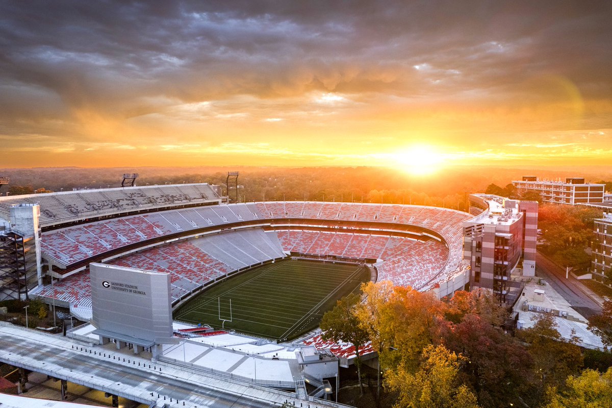 GeorgiaFootball's tweet image. Today, we reflect, mourn and remember the lives that were lost, and all who are forever impacted by the tragic events on January 15, 2023. Always in our hearts.