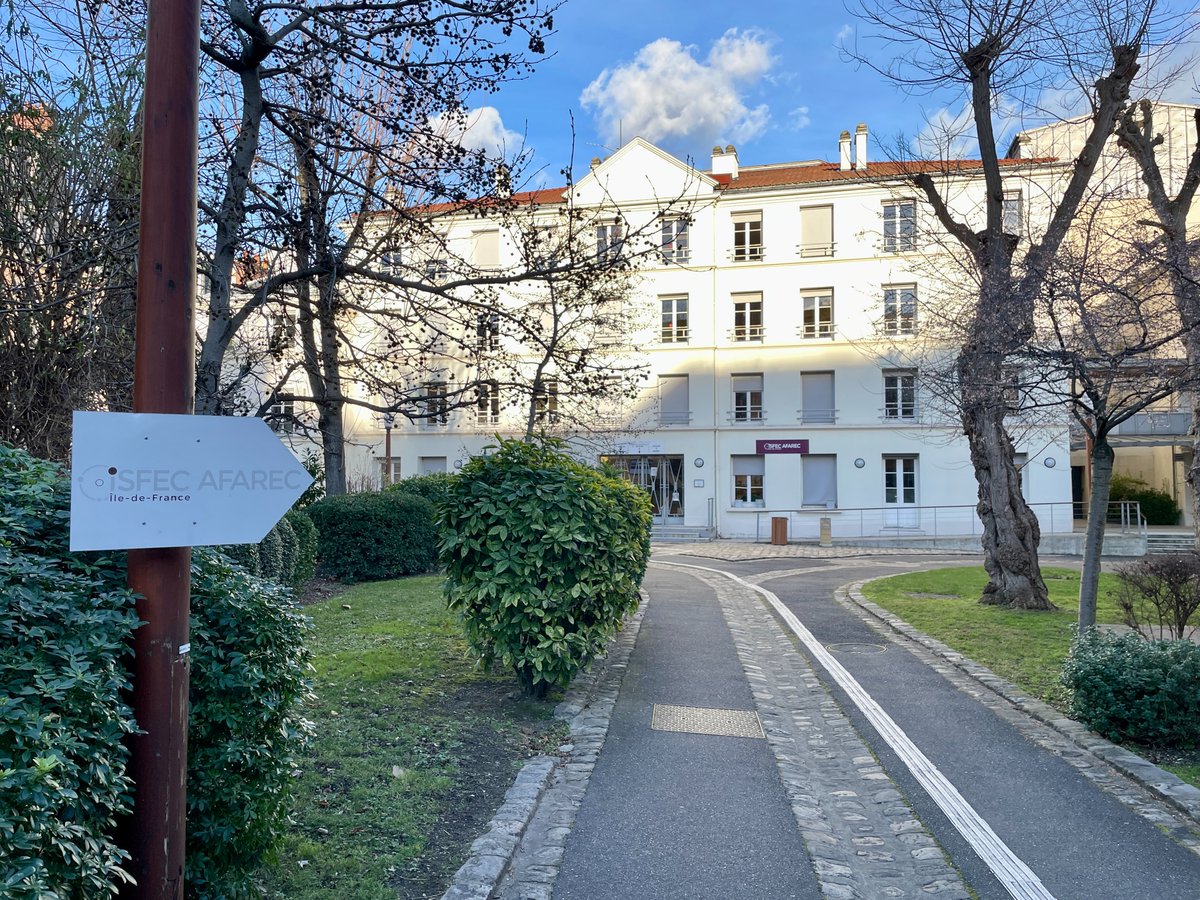 ISFEC_AFAREC's tweet photo. L'ISFEC se situe dans un cadre exceptionnel au cœur de #Paris.
Lors de la JPO vous pourrez visiter notre #centrededocumentation et son fonds spécialisé dans les #métiersdeleducation
Rendez-vous le samedi 3 février 2024 dès 10h !
Au 39 rue Notre-Dame des Champs - PARIS 6ème https://t.co/P2yRG7k2DW