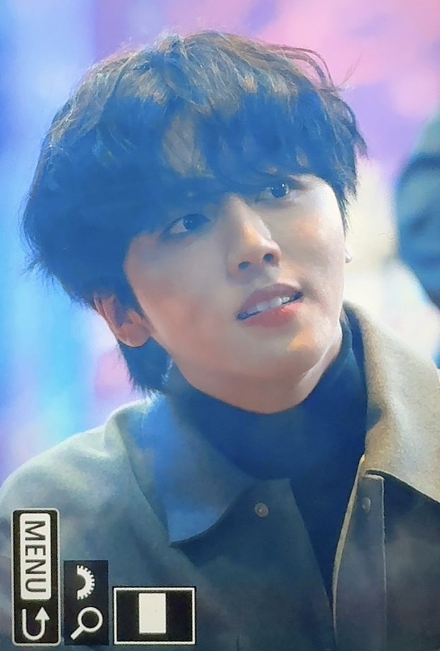 ShineB_1123's tweet photo. 240115 #SF9 #영빈 #YOUNGBIN #ヨンビン @SF9official

너강아지할거야? https://t.co/N8Icf3k0JZ