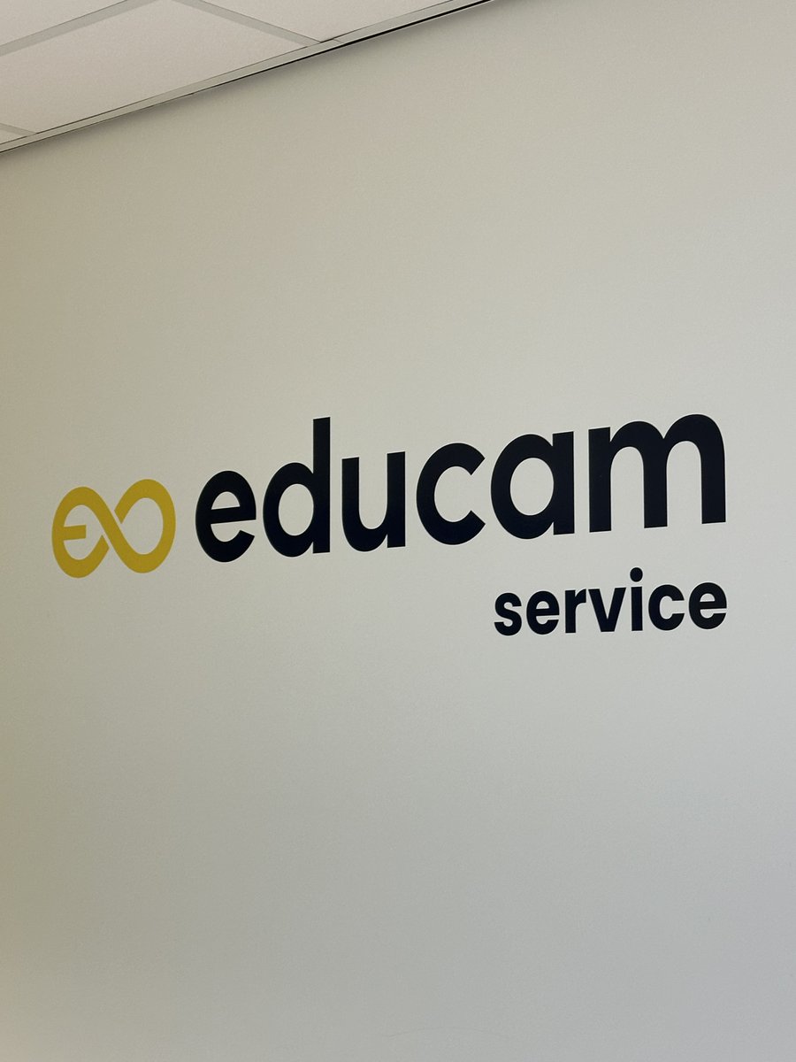 vanvin74's tweet photo. Vandaag bezoekje gebracht aan state-of-the-art opleidingscentrum van #Educam - sectorfonds voor garagesector. Hopelijk binnenkort ook toegankelijk voor uitzendkrachten... 🤞 @Travi_Be https://t.co/WuRNnmr4Ht