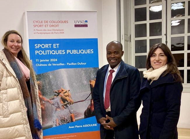 Jeudi 11 janvier dernier, au <a href="/CVersailles/">Château de Versailles</a>, s'est tenu le colloque Sport et politiques publiques, à l'occasion JOP #Paris2024. Un grand merci au <a href="/CRCVersailles/">CRCV</a> et aux intervenants, notamment <a href="/PierreAssouline/">Pierre ASSOULINE</a> ! Rdv le 26/04 pour le colloque Sport et activités économiques !
