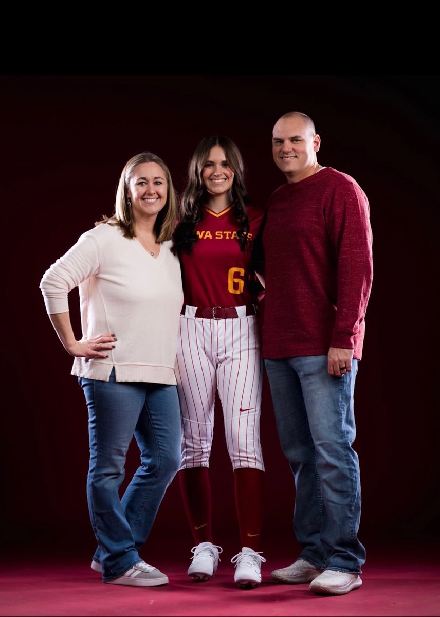 HaileyHoltz10's tweet photo. Can’t wait to be a Cyclone!!!! ❤️🌪️💛

@CycloneSB @CoachPinkerton @coachapjackson @IAPremier_Car @IowaPremierFP @jillienwaldron @CoachSchiesty @RBCHS_GSB @CoachTStanton @akantecki https://t.co/WF9PLvwN1C