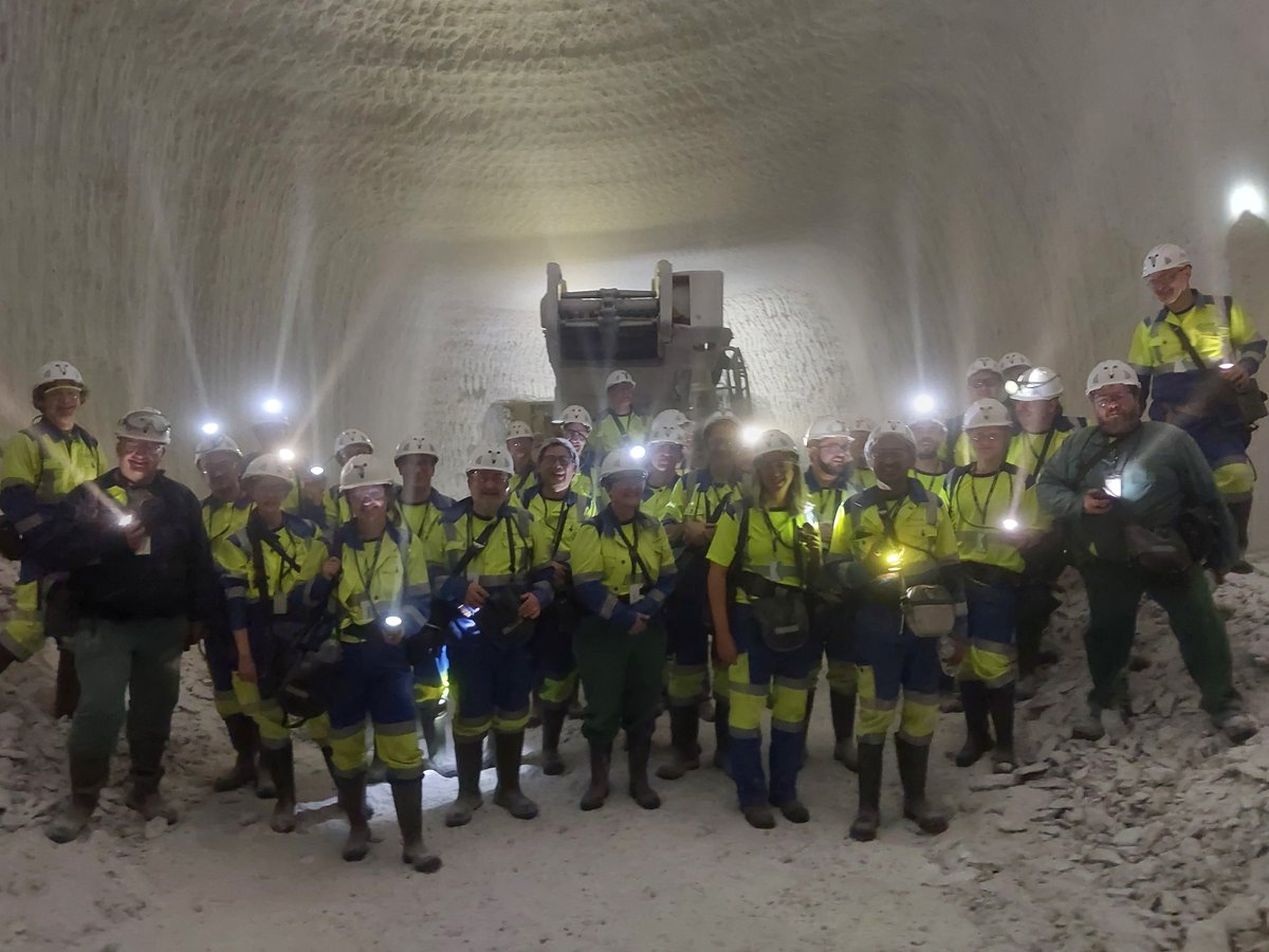 As part of the Consortium Meeting, we were able to make an underground visit to KGHM CUPRUM sp. z o.o. - Centrum Badawczo-Rozwojowe.  It was exciting to see what the processes are like on site and what  methods our partners are using to shape the future of mining.
