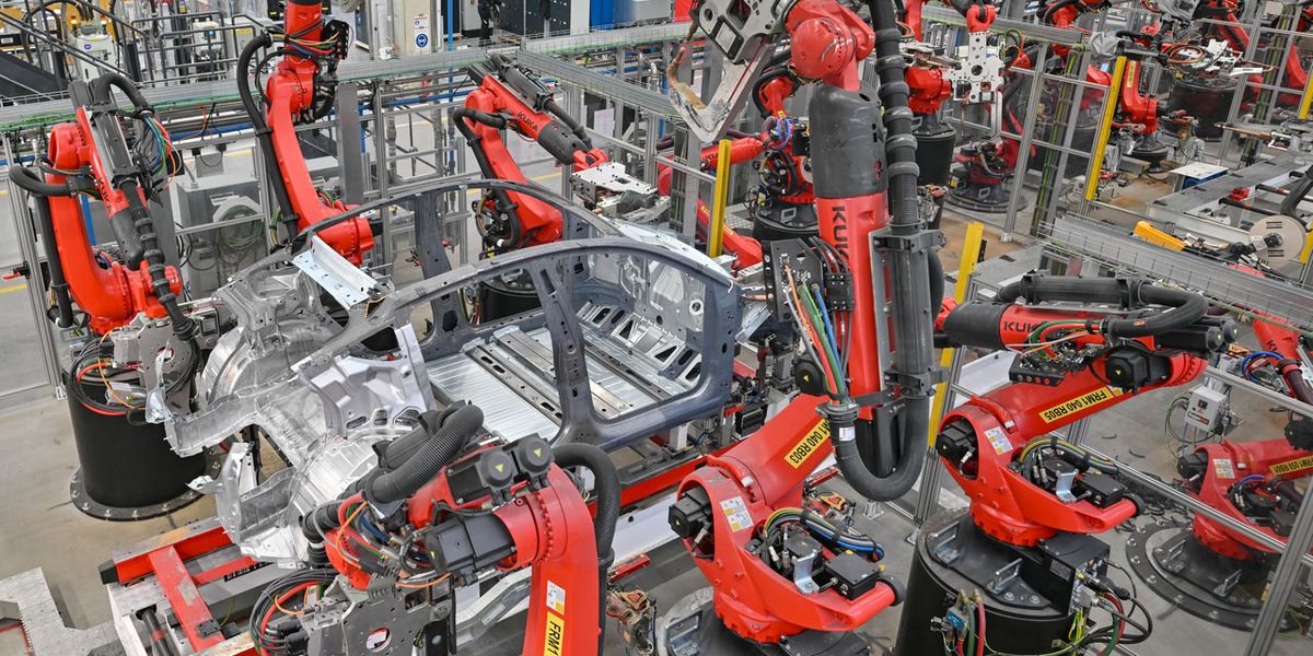 5x5_LLC's tweet photo. WSJ - Robots Are Looking Better to Detroit as Labor Costs Rise - Expensive new union contracts spark more interest in assembly-line automation for vehicles, but risks exist  https://t.co/JmIhkdhuIx https://t.co/5ft4NHMWjg