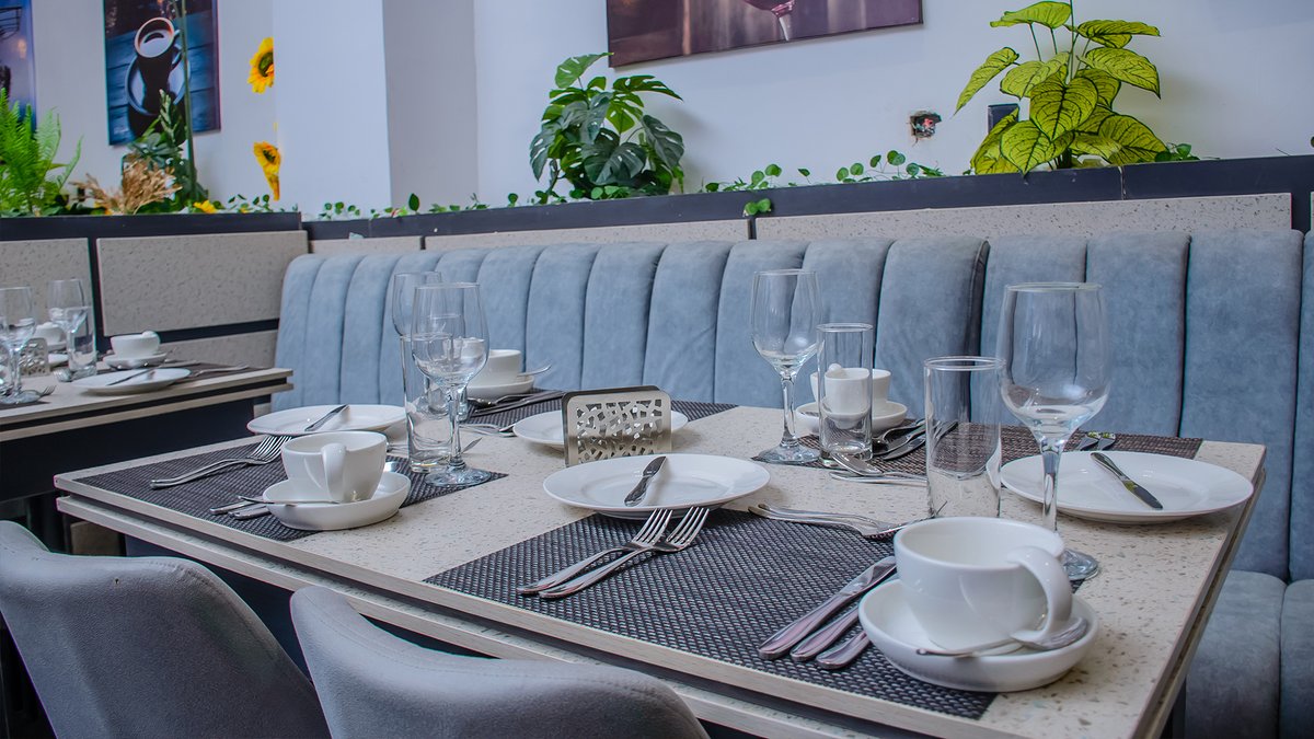 gpinnaclesign's tweet photo. Lets treat you to luxury at our Restaurant https://t.co/XkR6BXnFIH