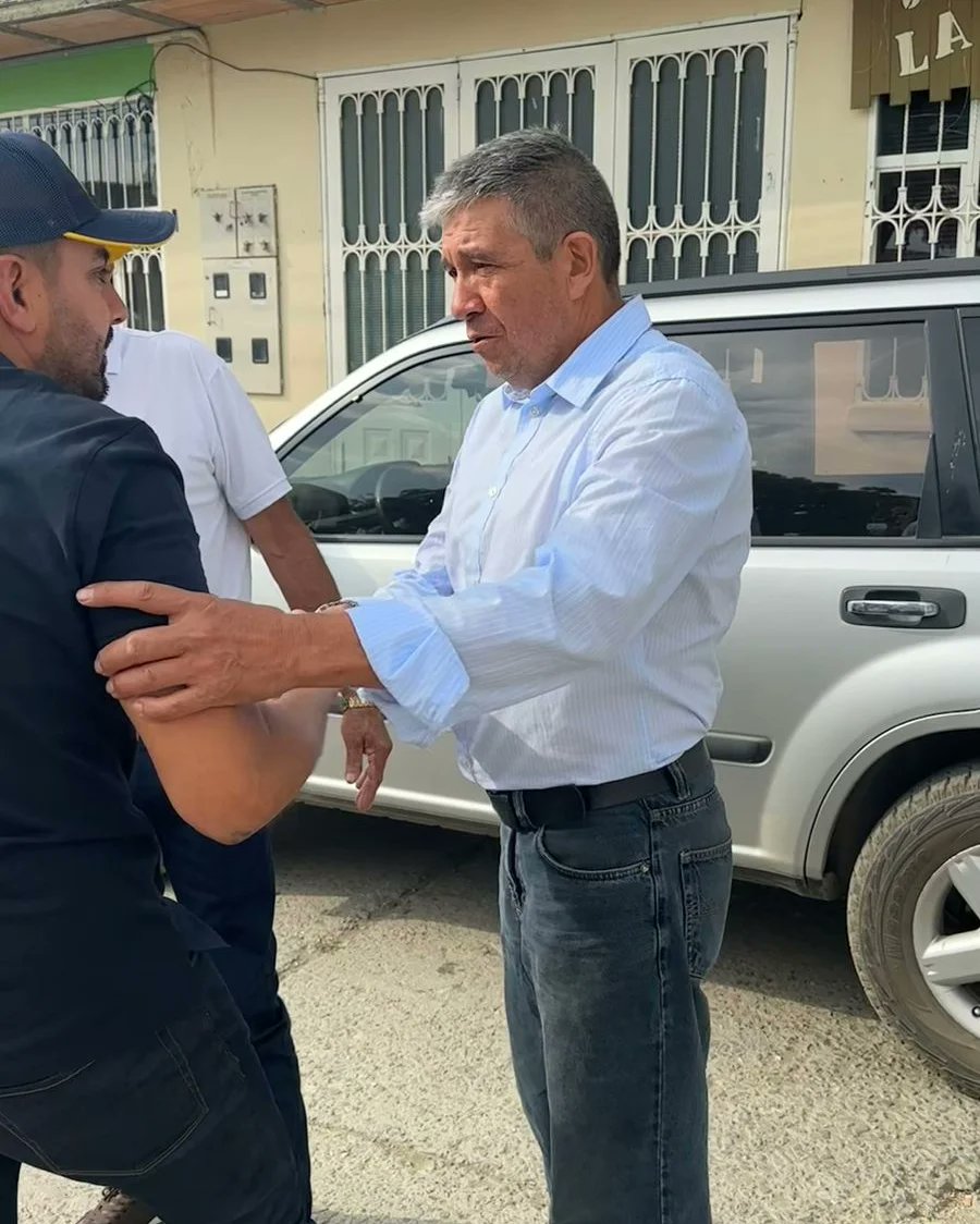 JRobertoSalazar's tweet photo. #Ubaque | Acompañamos a la comunidad de la vereda Cacique, sector el Caracol, a la puesta en servicio de una placahuella de 164 metros lineales, que transforma la realidad del entorno y permite una mejor calidad de vida, obra que hemos gestionado con la Junta de Acción Comunal https://t.co/3GbaIpU9aQ