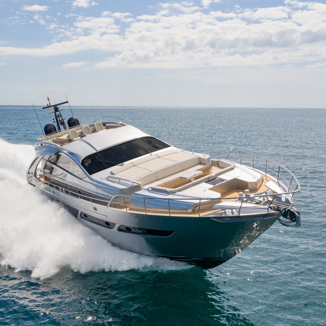 pershingyacht's tweet photo. Captain, are you ready?
Seize control and glide into the week on a wave of relentless supremacy.
Pershing 9X. An extraordinary creature.
#TheDominantSpecies
#EngineeredToThrill
#FerrettiGroup #KeepBuildingDreams #ProudToBeItalian ๐ฎ๐น #MadeInItaly
https://t.co/DDPVLguw2v https://t.co/lKZnTPGq2n