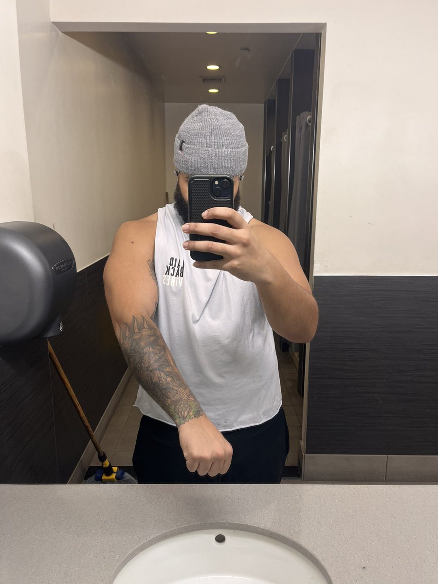 SuciaGang's tweet photo. Progress. 💪🏽🙏🏽 https://t.co/1fDLevMNh8