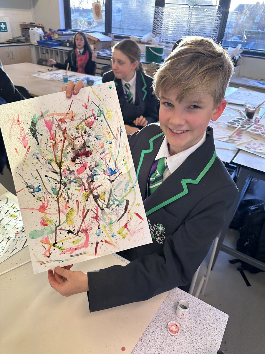LaycockArt's tweet photo. Lots of fun in art club using ink, brusho and craft straws in the style of Jackson Pollock, a welcome change from the usual observational drawing. Well done all 👩‍🎨 🧑‍🎨 @BBGAcademy https://t.co/MiNbp3uDO4