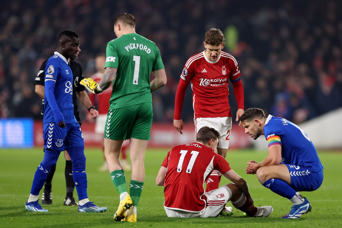 MirrorFootball's tweet photo. ๐จ BREAKING: Everton and Nottingham Forest face points deductions as duo charged with FFP breach
https://t.co/8WF9H6SuHf https://t.co/31vOYZ7Mnl