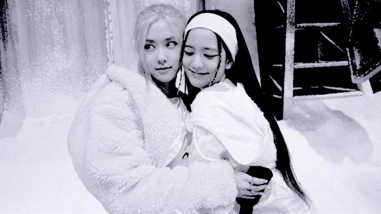 𝚄pdate with 𝑚y 𝕝oveゞ♡ᵎᵎ 𝙼i 𝚙ersonita 𝒻avorita, the 𝐭rue 𝐥ove of my 𝕝ife. 𝙼e 𝕖ncanta cada 𝚖omentito junto a vos, incluso cuando las mellizas nos estorban en 𝕠ur 𝕝ove 𝕓ubb𝑙e 🫧 𝚃e 𝕒dmiro mucho y 𝕒doro cada cosita tuya. 

𝖊a𝕣th  𝖜i𝕥ch ☆ ུ۪  𝙳esi𝕣ëᥱ