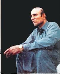BasheerMirani's tweet photo. فاضل شاه  عنايت  هو  ۽  فاضل مست  قلندر هو 
فاضل دولھ  دودو  هو  ۽ فاضل  ڀونگر   ننگر  هو 
فاضل  ڀونگر  ننگر  هو ۽ فاضل  مست  قلندر  هو
هر هڪ آمر جابر سان هو جهيڙيندڙ ۽ اڻ جهل هو 
گفتي گفتي ۾ سو غازي  گهرندو پيو سنڌ جيجل هو.. 

سرويچ سجاولي...
#ShaheedFazilRahoo https://t.co/58dN8yxSBQ