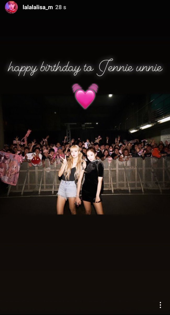 Pastttaaaa's tweet photo. 190116 lalalalisa_m Instagram story with JENNIE

"happy birthday to Jennie unnie 💓" https://t.co/qt1IA2VC1h