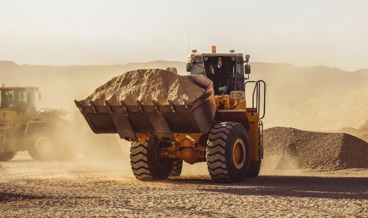 SPAFAXMIRRORS's tweet photo. On-site safety is of paramount importance and correctly equipped plant and construction equipment is essential. SPAFAX offers a suite of safety solutions for enhanced sound and vision, ensuring a safer working environment.

https://t.co/Qqo6SGVSQp https://t.co/dAcrc0SksM