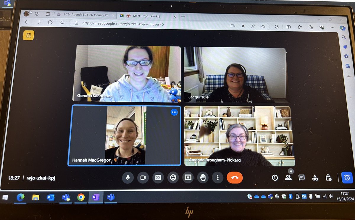 AJOBPickard's tweet photo. Tonight’s #EdTechToPedTech book club might have been small but gosh it was so good ☺️ so interesting to talk about this book, the challenges we all face and what we’ve learned about ourselves.
I cannot recommend this book more highly @PeterT @FionaAS https://t.co/7yF1EqQj31