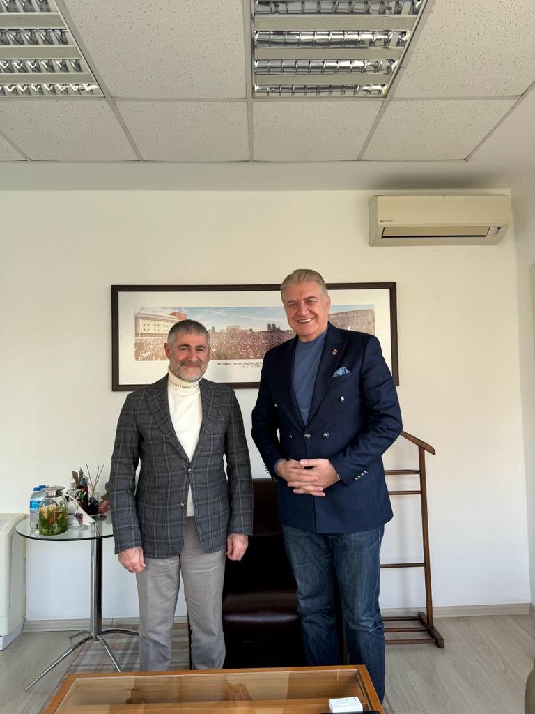 drmaydin's tweet photo. Önceki dönem Hazine ve Maliye Bakanımız Değerli Dostum Doç.Dr. Nureddin Nebati Bey ziyaretimize geldiler.
Şükran sunuyoruz.

@NureddinNebati 
@HMBakanligi 
@IAUKampus https://t.co/d3HRpDnFRp