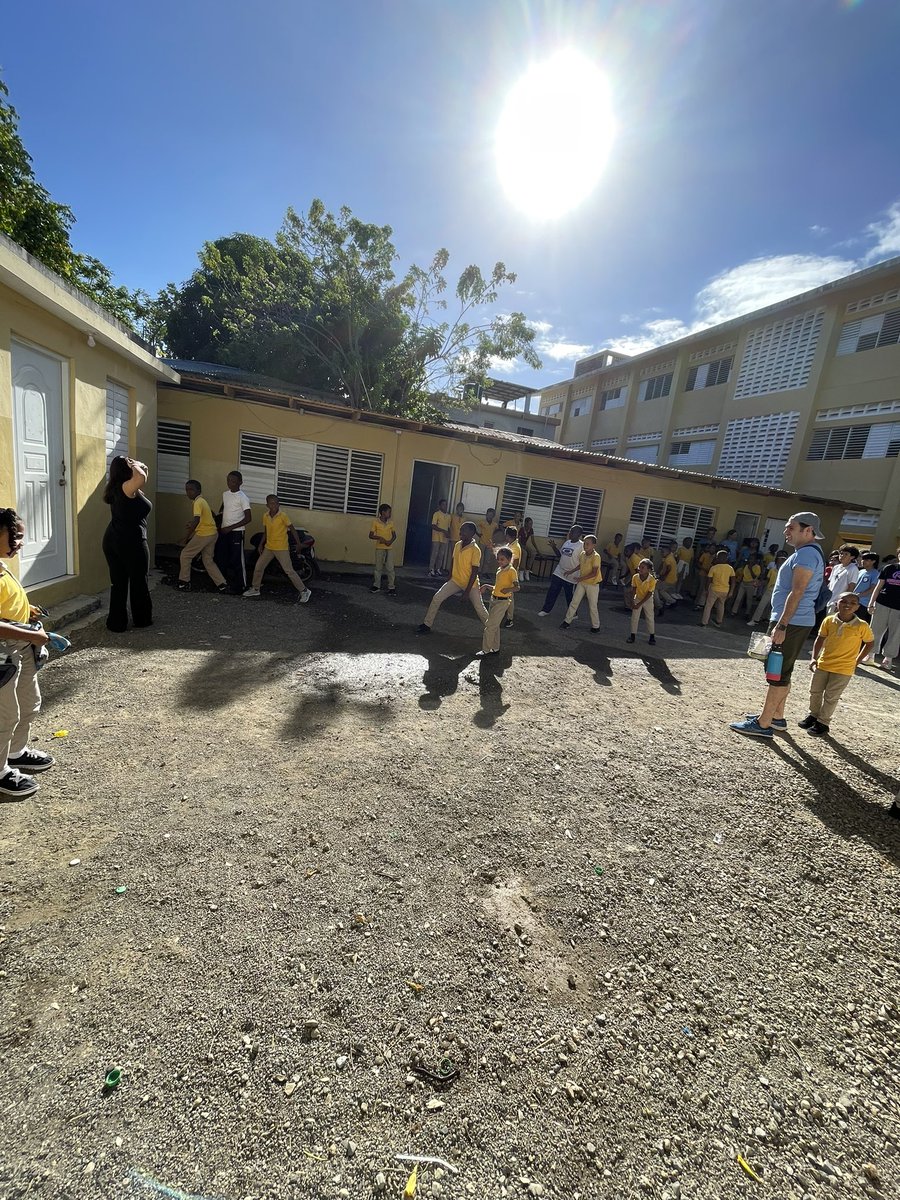 Nicole Barba tweet media