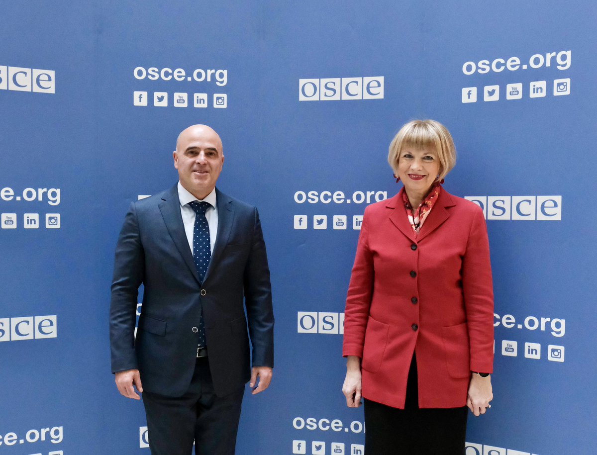 Good to see 🇲🇰 Prime Minister @DKovachevski in Vienna today and to commend North Macedonia for the 2023 Chairmanship despite truly challenging circumstances. I look forward to Skopje‘s continued support for the @OSCE and strong co-operation as part of the Troika!