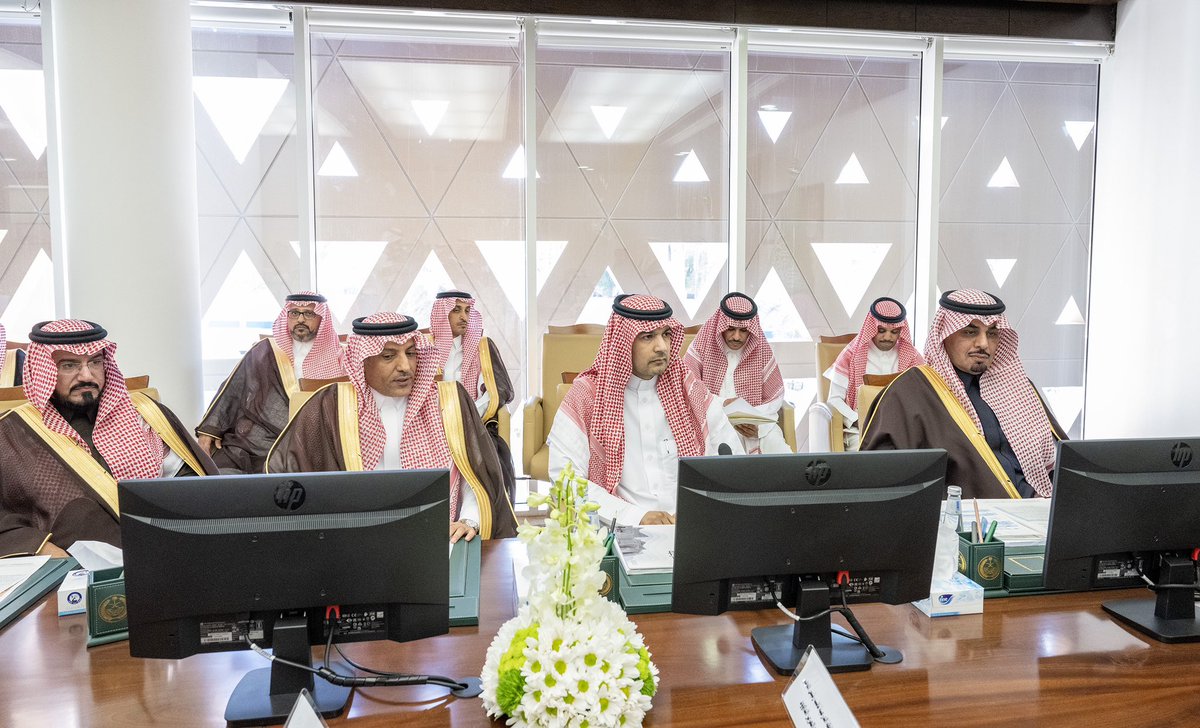 إمارة منطقة الرياض tweet media