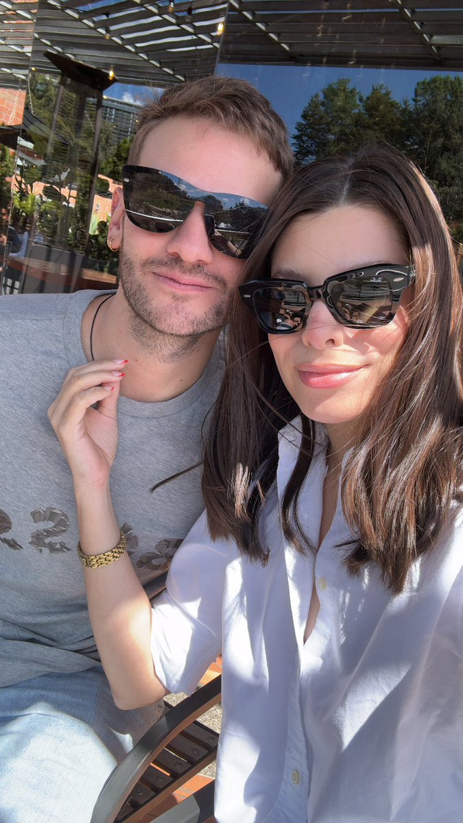 paula_aap's tweet photo. Lo miro y no puedo creer que sea mi novio.
😍🤤🥰 https://t.co/KM55SaxGu8