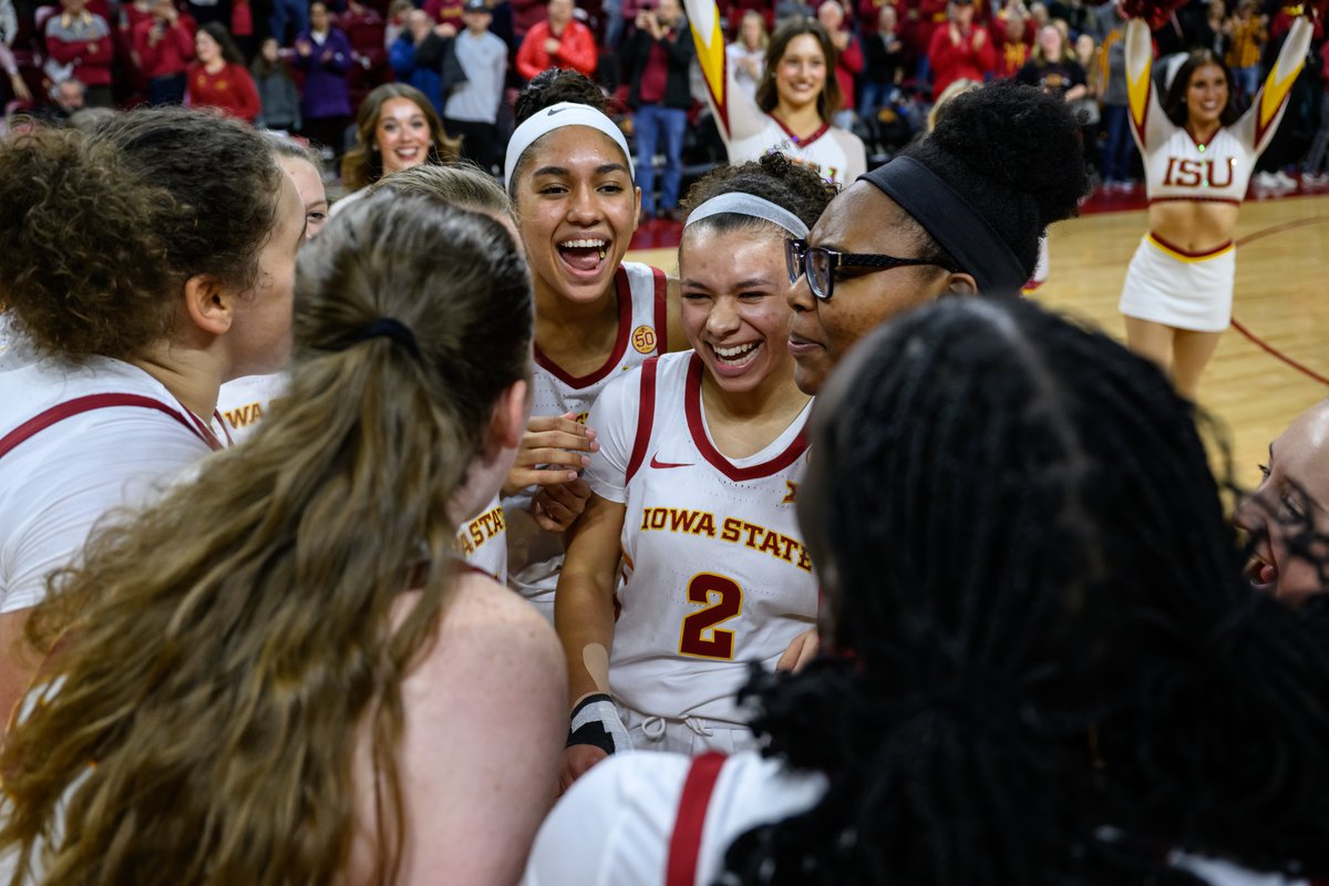 CycloneWBB's tweet photo. Check out this week's @ESPN_WomenHoop Power Rankings Team of the Week (spoiler alert: it's Iowa State)!!

📰: https://t.co/cWv81Wnogx

🌪️🏀🌪️ https://t.co/py5QcU5Juh