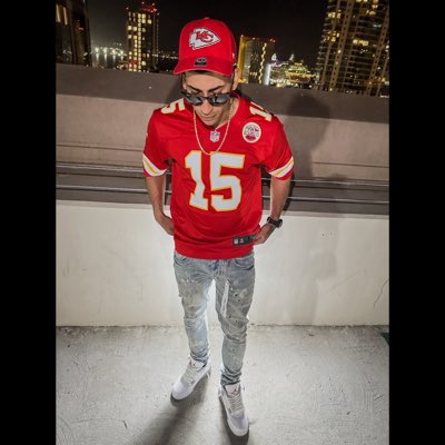 xCrsF's tweet photo. #NewProfilePic https://t.co/byVoK3nuvA