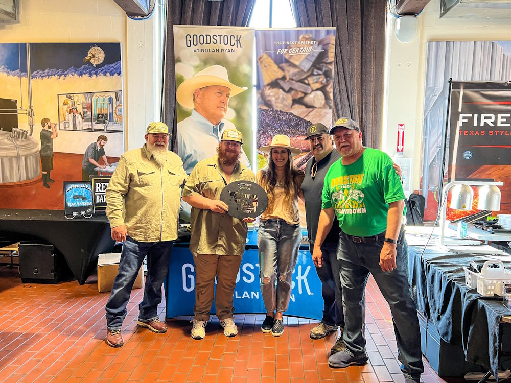 jcreidtx's tweet photo. Beef cheeks ruled at the 2024 HOUBBQ Throwdown, featured by both the Judge's Choice @brettsbbqshop &amp; People's Choice @bar_a_bbq. Congrats! Thanks to all the vendors, guests, volunteers, &amp; sponsors who participated. #houbbq https://t.co/slqAcFBFWY