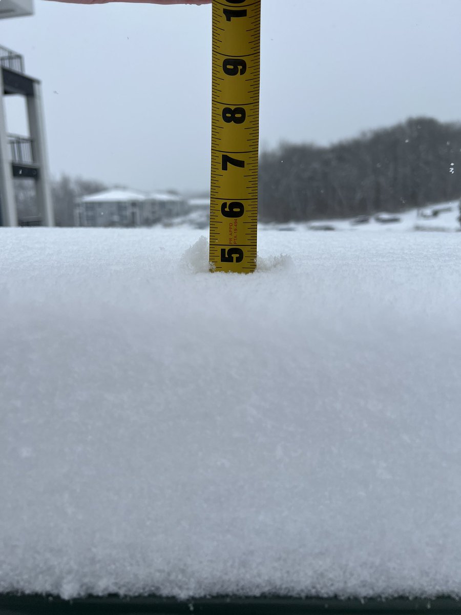 AndrewRozsas's tweet photo. Just about 5 inches in Antioch this morning around 10:46am #tSpotter https://t.co/wlpGGhiTp7