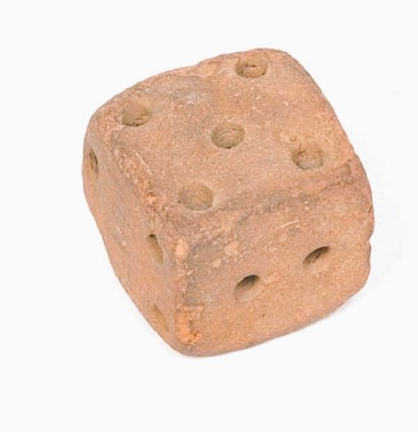 IndiaHistorypic's tweet photo. 2500 B.C :: 4500 Years Old Dice From Indus Valley Civilization https://t.co/j4Ehu7sJzy