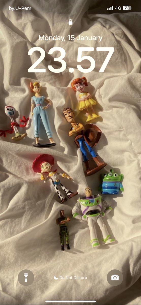 berxburu's tweet image. WTS 
Iphone 12 Pro Max 512GB ex Inter (jaringan aman ada garansi) Box Lengkap warna graphite

- fisik 99% mulus
- BH 80%
- COD Jakarta/oren
Harga 10.xxx.xxx bisa nego