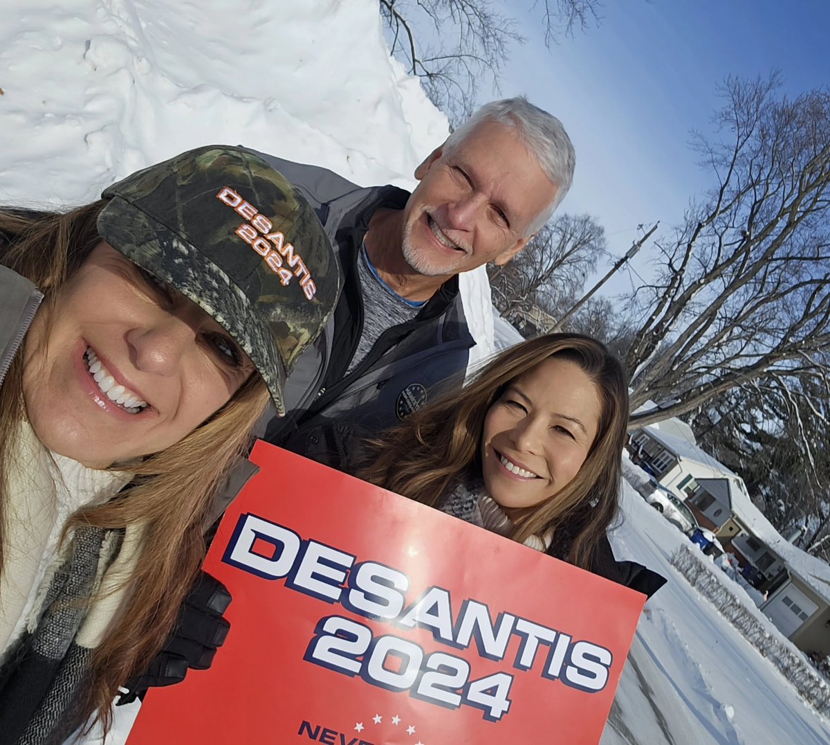 On the trail in Iowa for Gov @RonDeSantis with my great friends Senator Keith Perry and Misti Stephens @misti1028. Only 10 below zero!! #withDesantis #IowaCaucuses