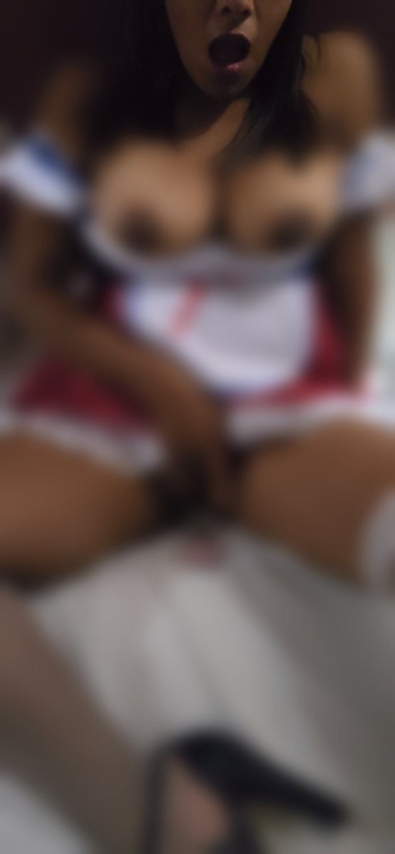 THESEXYMILF1987's tweet photo. ¿Si sabian que me encanta masturbarme?

250 Likes y 150 Rts y subo la original. En menos de 24 hrs https://t.co/oguiOru1nb