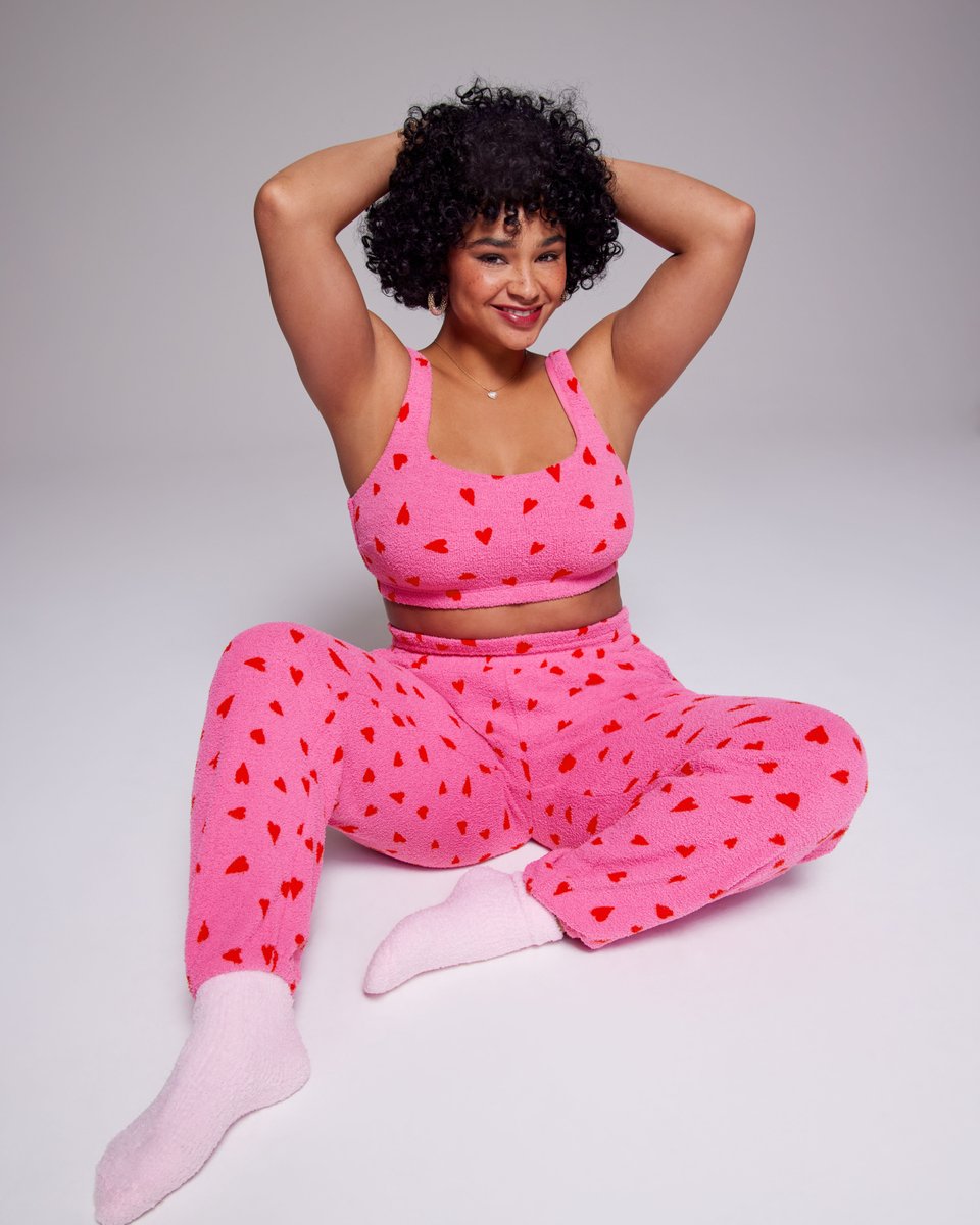 BREAKING: Our bestselling Pet Me Collection just got an all-new print: Pinky Swear Hearted  ❤️💕 Cute, cozy and oh-so-comfy, we know you'll <3 these.