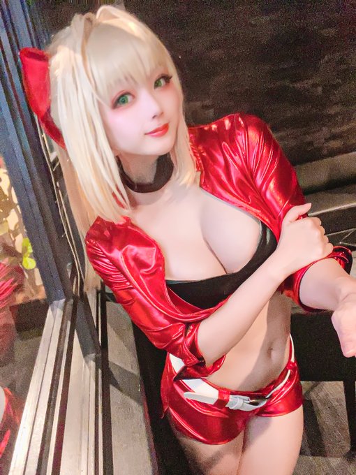 Twitterのコスプレ画像3