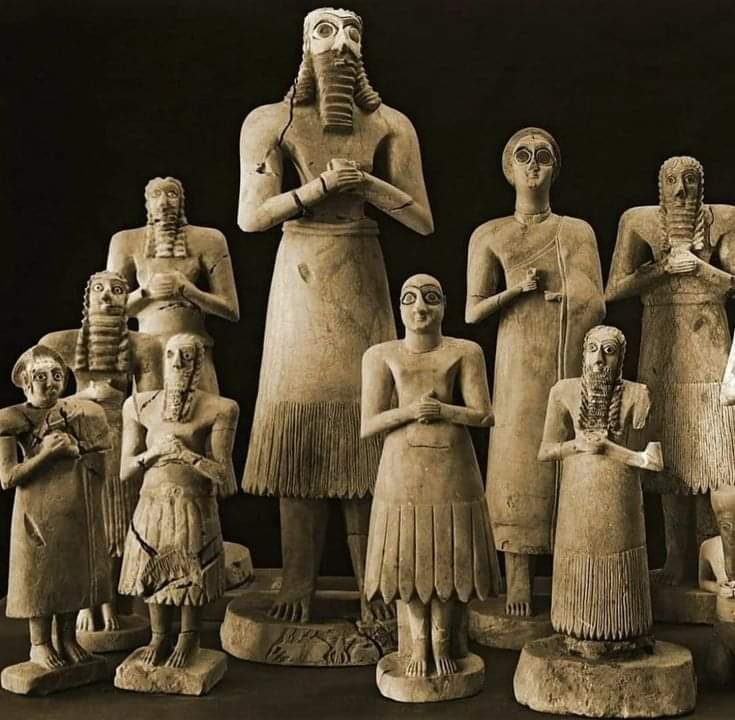 archeohistories's tweet photo. Until about 30 years ago, it was thought that 'civilisation' made its appearance with Sumerians, about 7000 years ago. But few years ago, on border between Syria and Turkey, Göbekli Tepe and neighbouring settlements were discovered. Everything has changed since then.

Oldest remains of Göbekli Tepe date back at least 12,000 years. Some monoliths found in ruins depict human beings dressed only in loincloths. But 12,000 years ago, humanity was in middle of Younger Dryas (small ice age). So, it is impossible for people of that time to have been walking around in just a loincloth. To be able to walk around dressed like that, temperature had to be mild. But last "mild" period before Younger Dryas ended around 110,000 BC, when Last Ice Age began. So at least some parts of Göbekli Tepe may date back to that ancient period.

At Göbekli Tepe ideograms were engraved, i.e., engravings that do not represent animals or things, but abstract concepts. These could be first example of human writing, at least 5,000 years earlier than that of Sumerians. Buildings at Göbekli Tepe are not made of wood, or straw, but are composed of limestone. Some pillars weigh as much as 20 tonnes. Inhabitants of Göbekli Tepe were able to build houses and villages out of stone thousands of years before Sumerians.

On a stone slab called 'Stele of the Cranes', people of Göbekli Tepe tell of an encounter between themselves and 'beings from outside', from sky, at same time that a comet streaked across the sky. Moreover, engraved tale alludes to a period of time when a comet bombardment wrought immense destruction across Earth.

- Subscribe for Detailed Post -

#archaeohistories