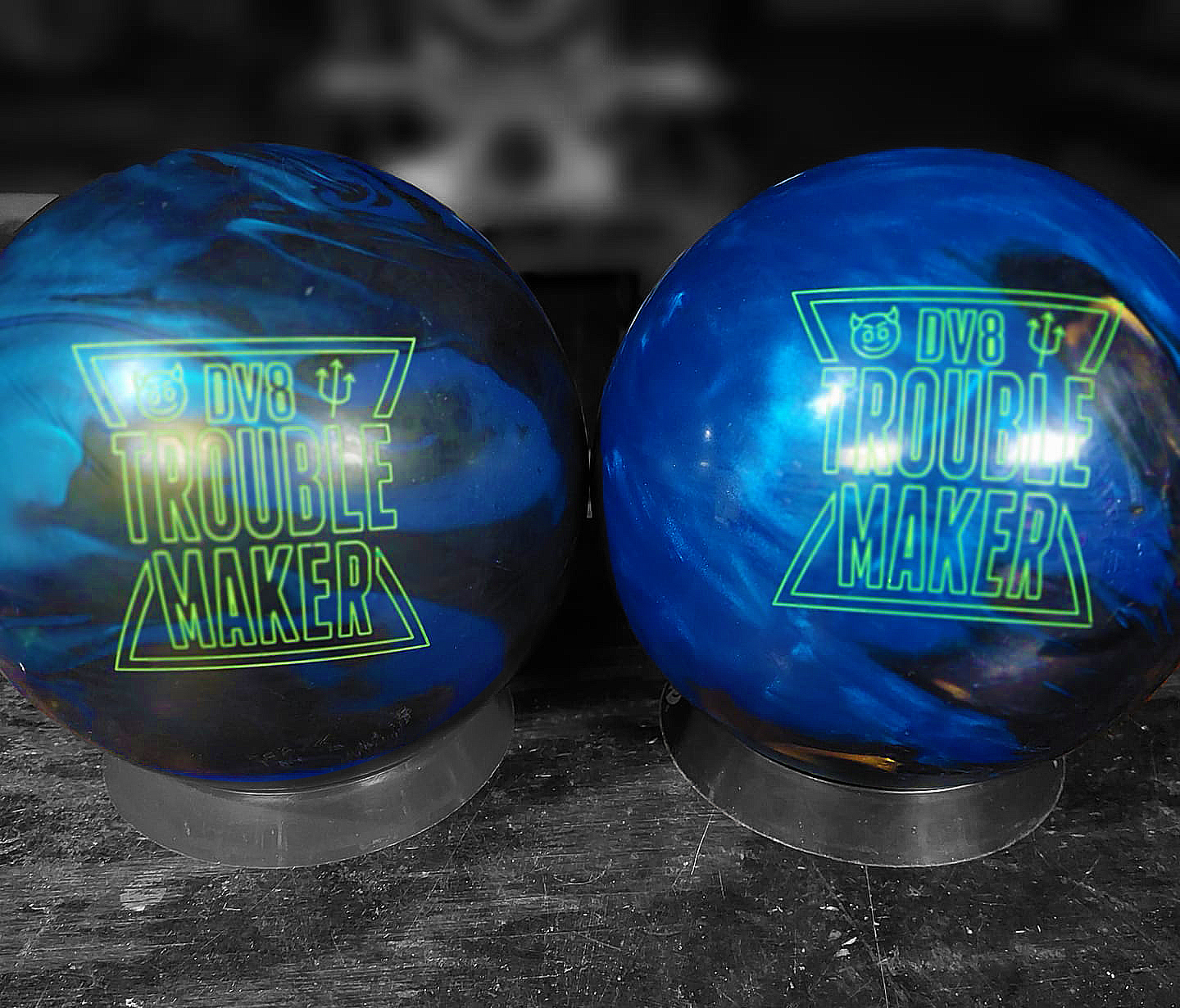 DV8 TROUBLE MAKER 15P DV8 Trouble Maker Pearl Bowling Ball