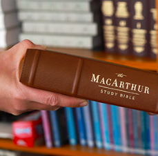 WWURD_Official's tweet photo. @JustBibleTruth The conclusion I have come to, having previously been immersed in the #GTY #ShepCon #MastersSeminary "system," is that most regard John MacArthur to be their apostle. They would deny that in word, but prove that in action. https://t.co/9s9NAYOu76